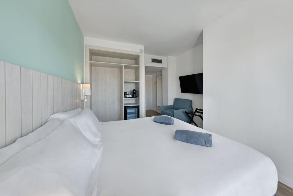 Barcelo Ponent Beach Cala D´Or Exterior foto